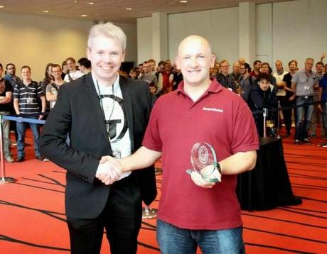 Lunes en FW y BL:Premios,cacerías y cambios de autor