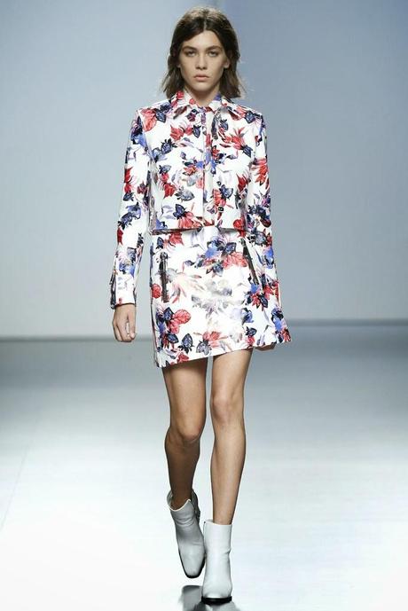 A girl named Álex la nueva colección de Juan Vidal