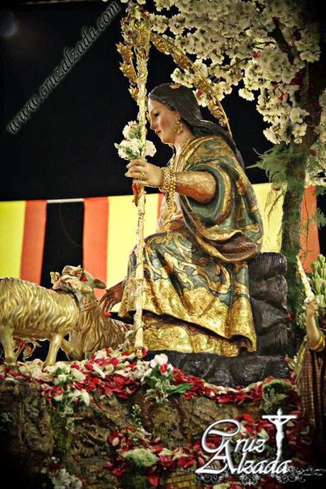 Galería fotográfica de la procesión de la Divina Pastora de Cantillana (IV)