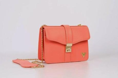 TREND alert ---></div> Mini BAGS!