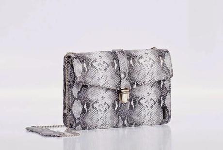 TREND alert ---></div> Mini BAGS!