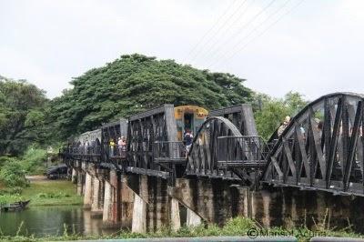 Puente sobre el río Kwai, Tailandia