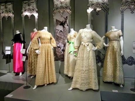 EXHIBITION. David Sanssoon EXHIBITION. David Sanssoon