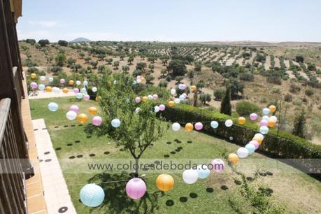 colores-de-boda-farolillos-suspendidos-1