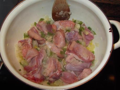 PATATAS GUISADAS CON COSTILLAS