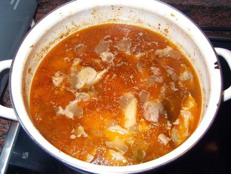 PATATAS GUISADAS CON COSTILLAS