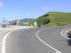Los puertos de acceso a la Meseta desde la Cordillera Cantábrica: Los Tornos. Aquí debemos llegar