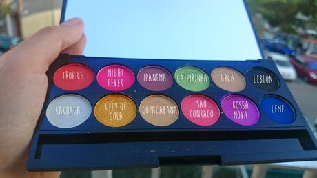 Experimentando con la paleta Rio Rio de Sleek