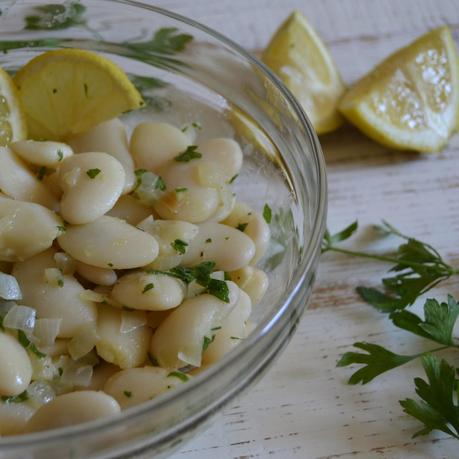 ENSALADA DE JUDÍAS BLANCAS (Fasoulia b`zeit)