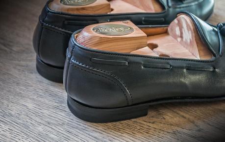 Review mocasines Tassel con cosido Blake en calf azul de Asthon & Allen.