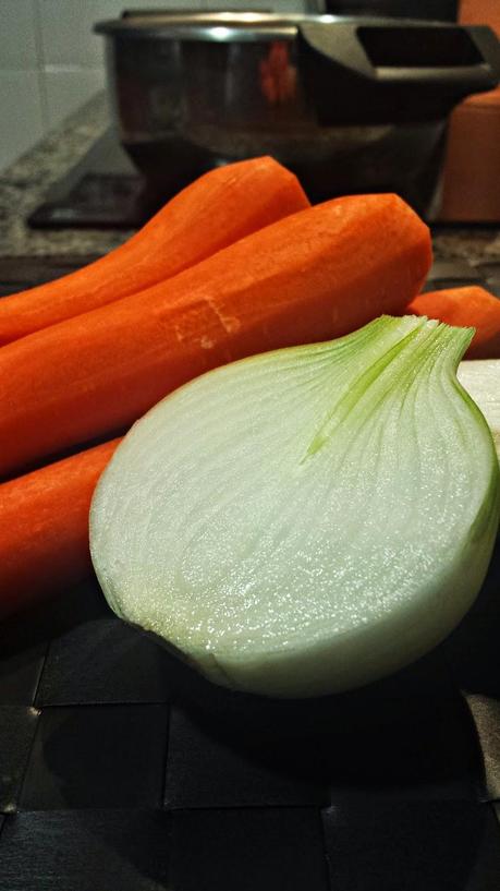 Crema de Zanahoria con Curry y Cúrcuma (Receta express)