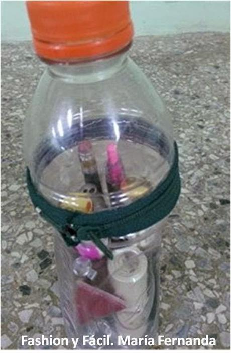 Estuche multiusos: lapicera, cosmetiquera, porta ganchillos reciclando una botella plástica. Eco DIY (Multipurpose case recycling a plastic bottle)