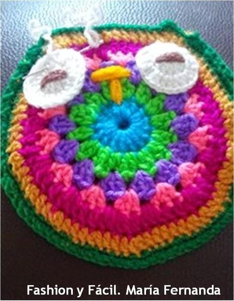 Cartera de buho tejida a crochet o ganchillo (Crocheted owl purse)