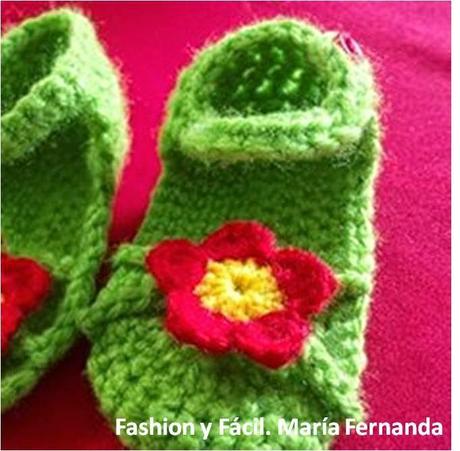 Cómo tejer unos zapatitos-sandalias para bebé a crochet (Crocheted baby  sandals) - Paperblog