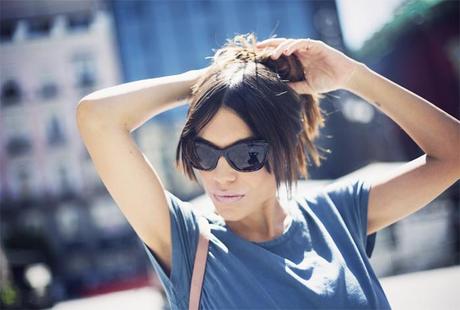 street style barbara crespo a bicyclette tshirt tee print adidas fashion blogger outfit blog de moda