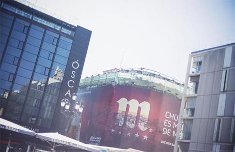 street style barbara crespo a bicyclette tshirt tee print adidas fashion blogger outfit blog de moda