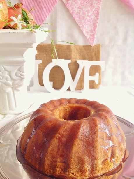 PUMPKIN CREAM CHEESE BUNDT CAKE AND POMEGRANATE SYRUP - #BUNDTBAKERS