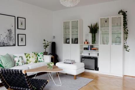 Decorar con plantas y motivos florales papel de pared plantas y flores Decorar con plantas y motivos florales decoración plantas de interior decoración nórdica escandinava decoración motivos florales decoración femenina piso pequeño cojines flores cocina blanca moderna blog decoración de interiores