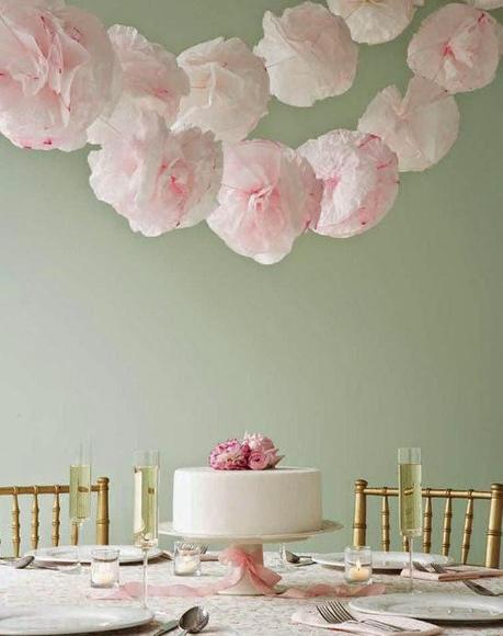 5 ideas para decorar tu boda con pompones de papel de seda