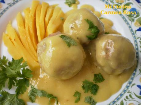 ALBONDIGAS DE TERNERA Y FRUTOS SECOS EN SALSA DE MANGO