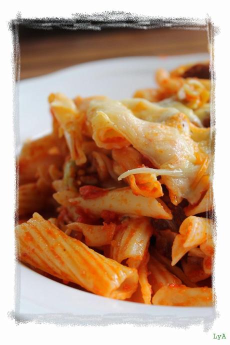 Macarrones con tomate y chorizo gratinados... 6º Receta de la infancia