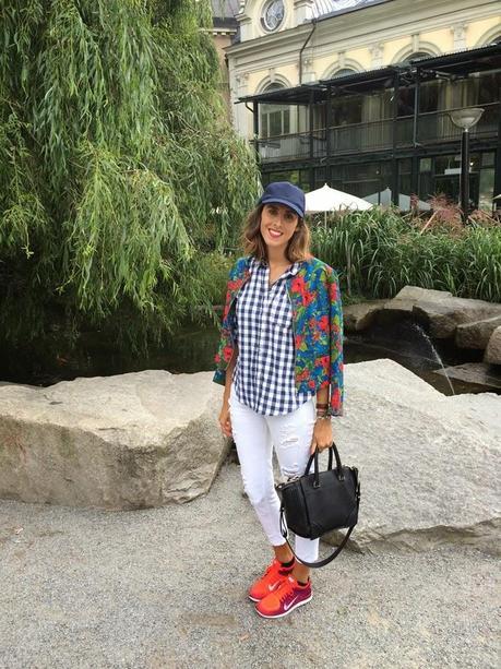 Cuadros y flores Cuadros y flores