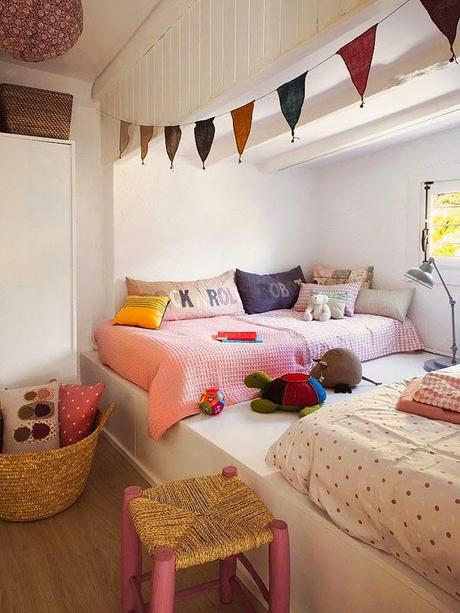 Dormitorios Infantiles Rusticos  /  Rustic Style Bedrooms