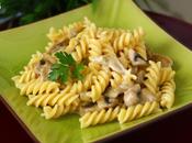 Espirales setas salsa queso Gorgonzola