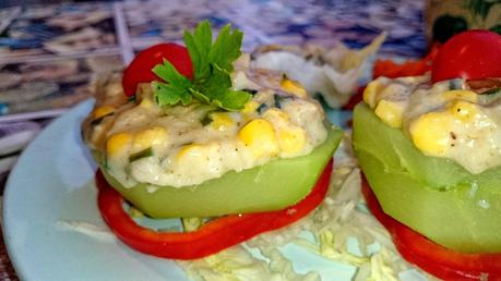 Chayotes rellenos de bechamel con maíz y carne vegetal Vegesan