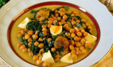 recetas saludables, garbanzos con acelgas