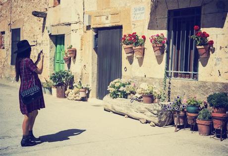 street style barbara crespo maderuelo segovia travels villages fashion blogger outfit blog de moda