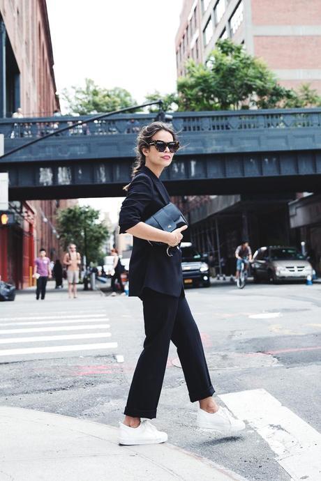 The High Line Purificación_García-Suit-NYFW-Street_Style-Sneakers_Bershka-Outfit-Collage_Vintage-15