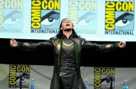 Tom Hiddleston como Loki