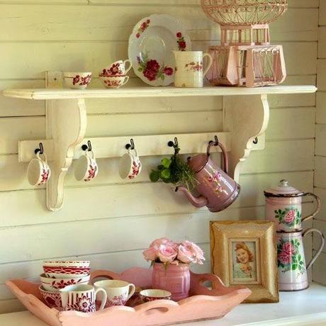 Un cuelgatazas muy shabby