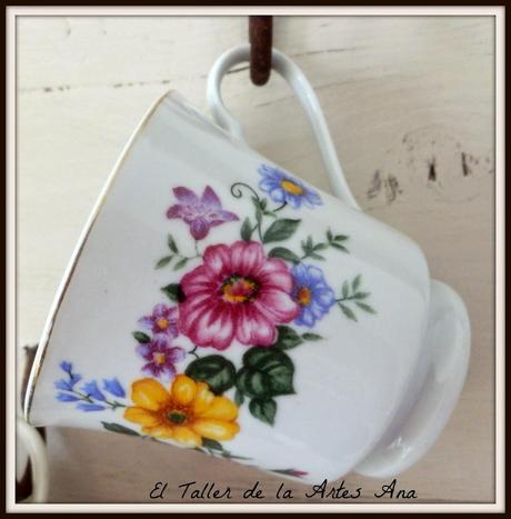 Un cuelgatazas muy shabby