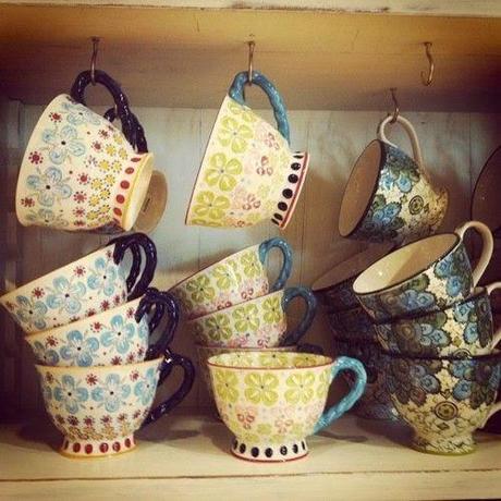 Un cuelgatazas muy shabby