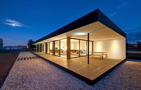 Casa Compacta y Moderna en Australia  /   Compact and Modern House in Australia