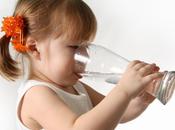 hidratación adecuada niños ayuda condición física, memoria concentración