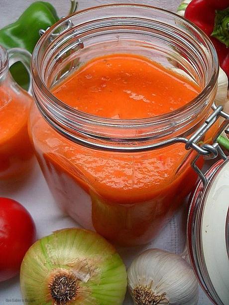 Salsa de tomate y pimientos