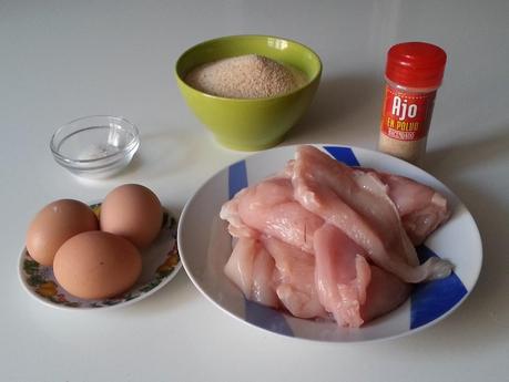 FILETES DE POLLO EMPANADOS