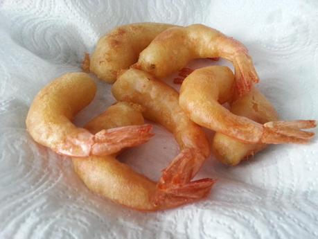 LANGOSTINOS  EN GABARDINA O REBOZADOS