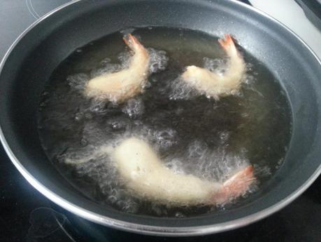 LANGOSTINOS  EN GABARDINA O REBOZADOS