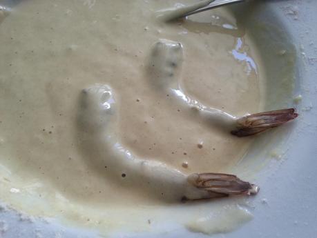 LANGOSTINOS  EN GABARDINA O REBOZADOS