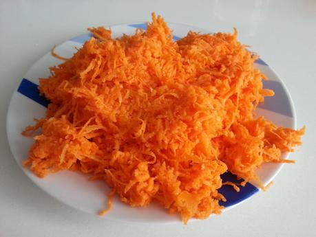 BIZCOCHO DE ZANAHORIA Y CANELA