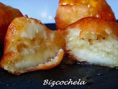 BUÑUELOS DE PLÁTANO CON MIEL