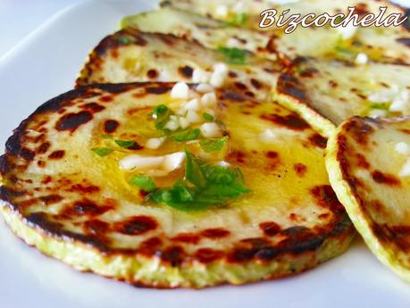 ZUCCHINI O CALABACÍN A LA PLANCHA