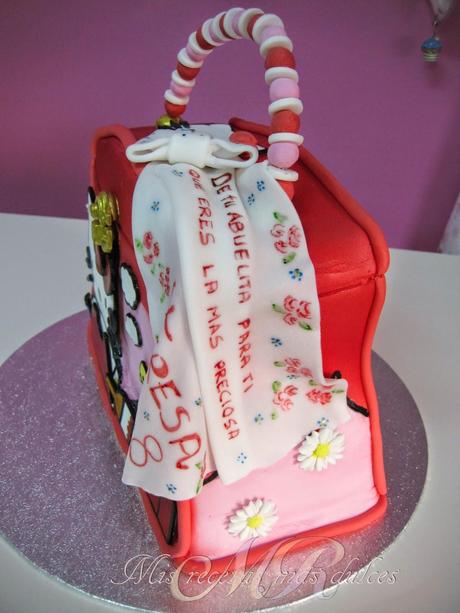 TARTA BOLSO HELLO KITTY