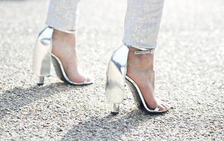 sandalias_plateadas_look-silver_heels_outfit_how_to_wear_silver_heels