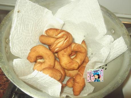 MIS ROSCOS TIERNOS EMPAPADOS EN ALMÍBAR DE ANÍS