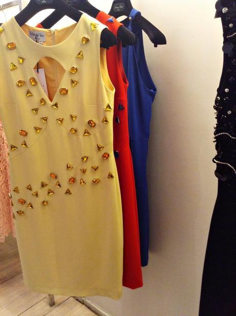 Ménage à Trois y un desfile bajo el sol Ménage à Trois y un desfile bajo el sol